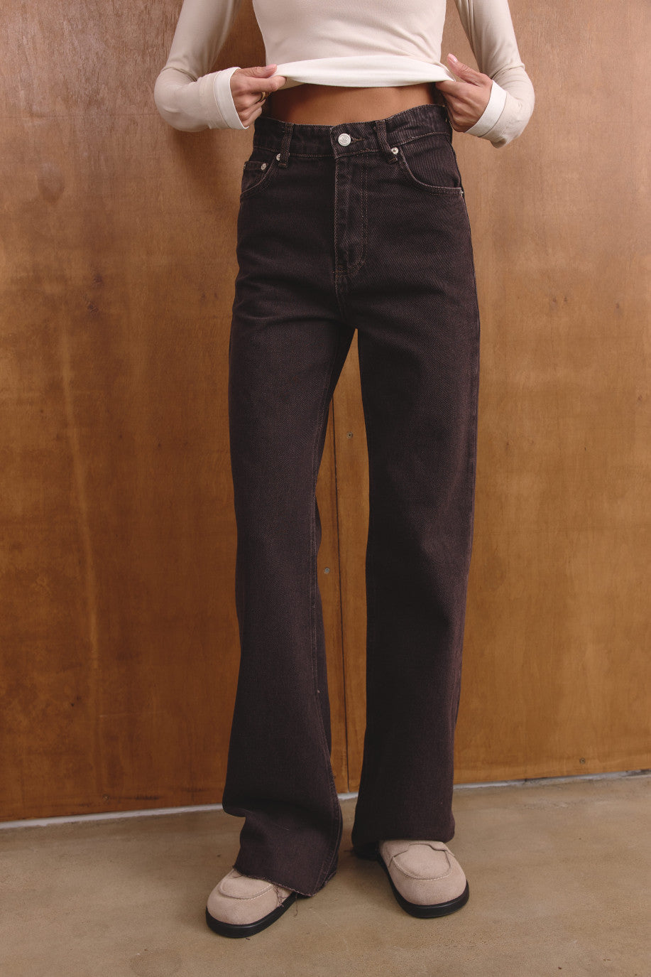 BROWN WIDE-LEG JEANS
