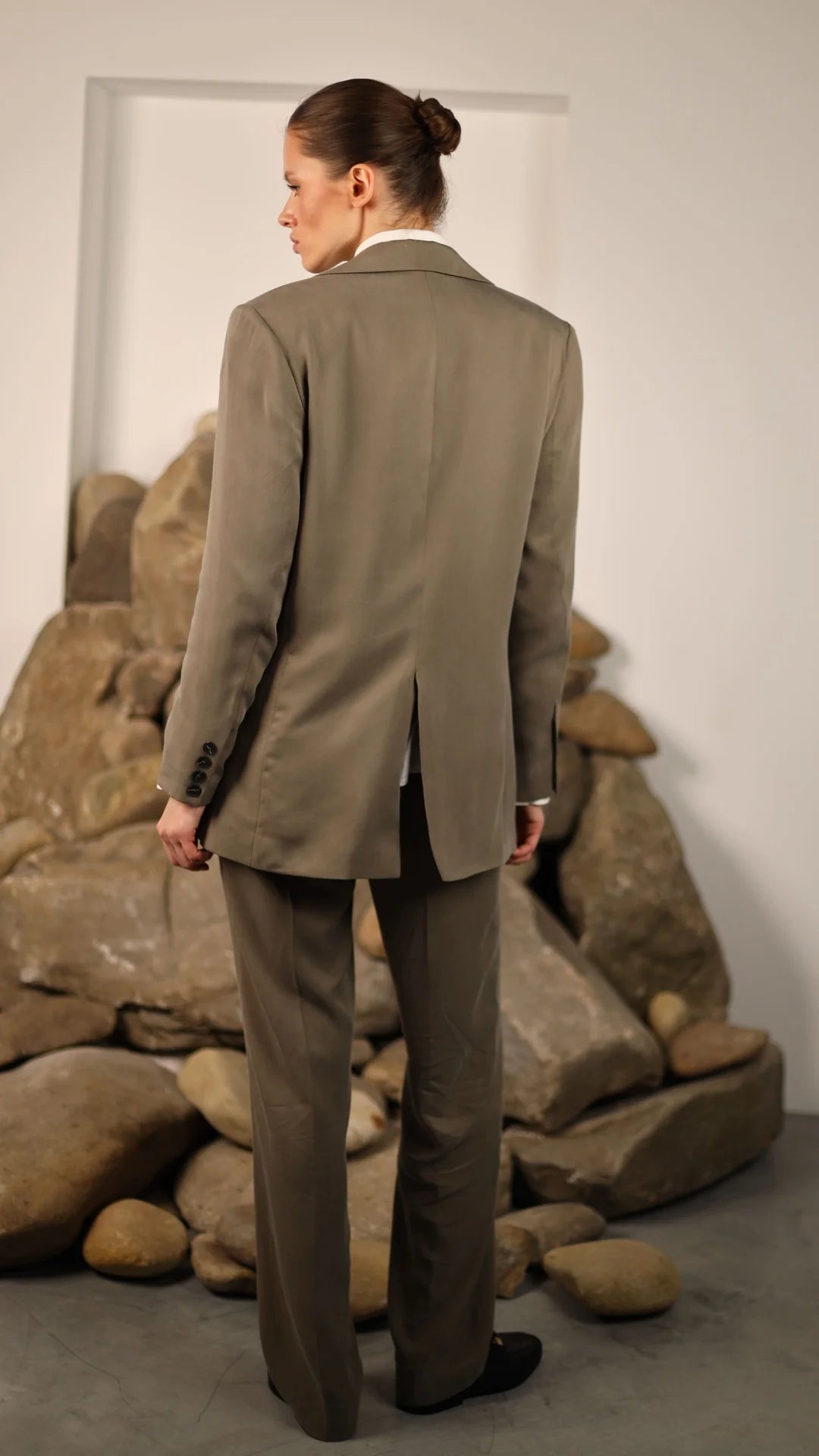MONIKA PLEATED SUIT PANTS