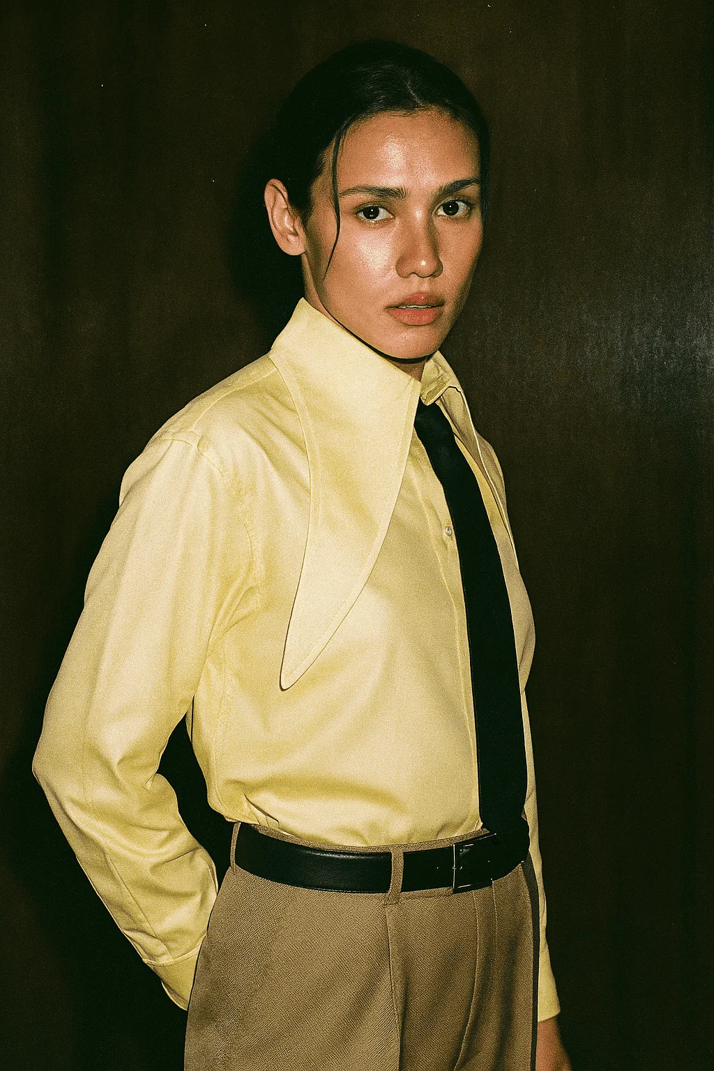 LOUVRE COLLAR SHIRT