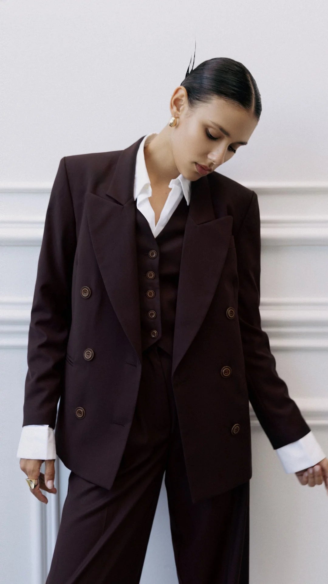 CHOCOLATE BLAZER