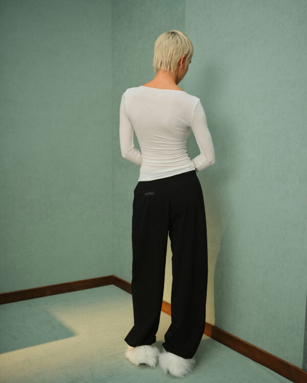 CASHMERE BOAT NECK LONG SLEEVE TOP — MILKY BUTTER